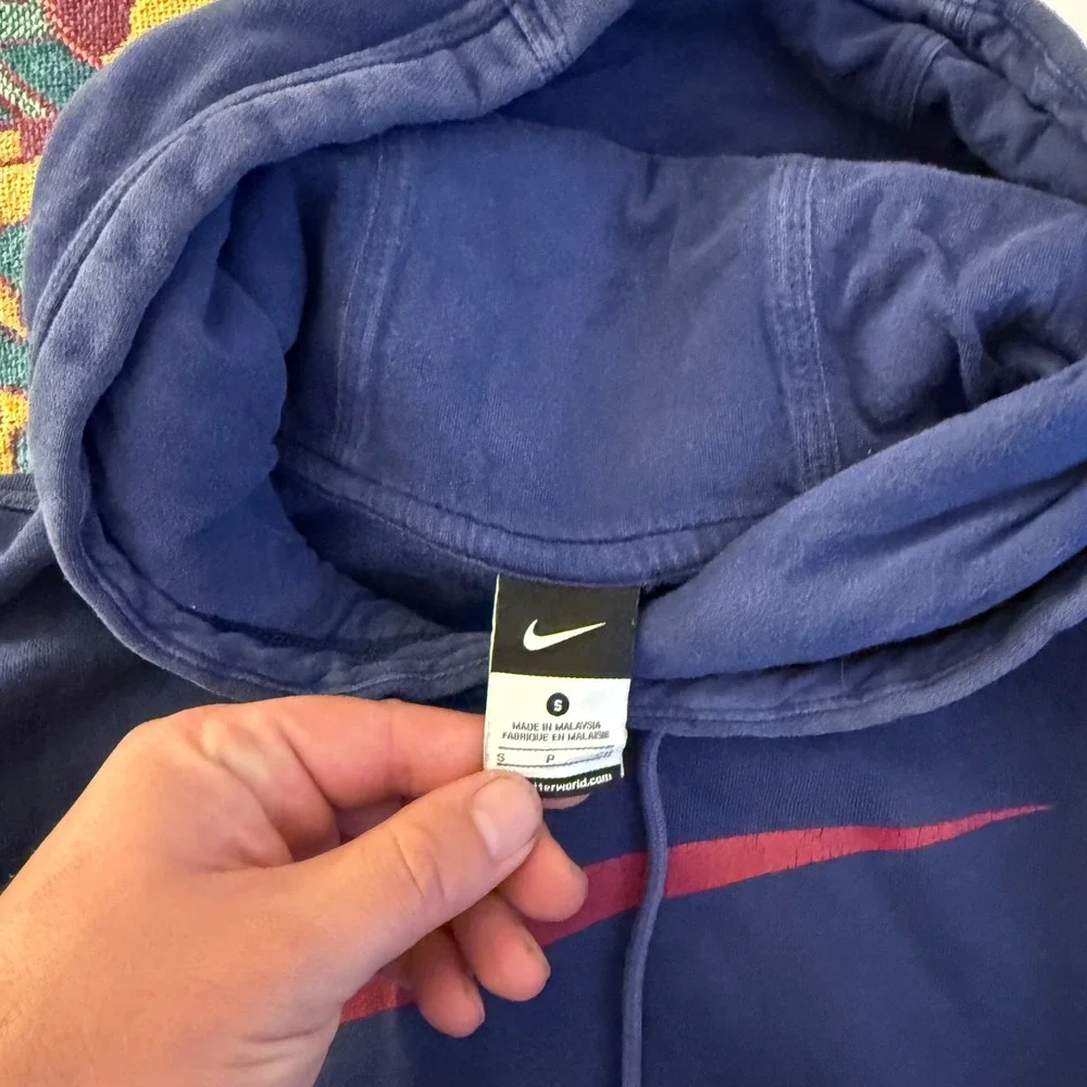 Nike FC Barcelona Soccer Hoodie Pullover Navy Red Swoosh Logo Men's Size‎ S